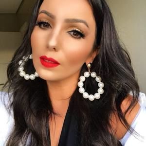 Meet your Posher, Priscila